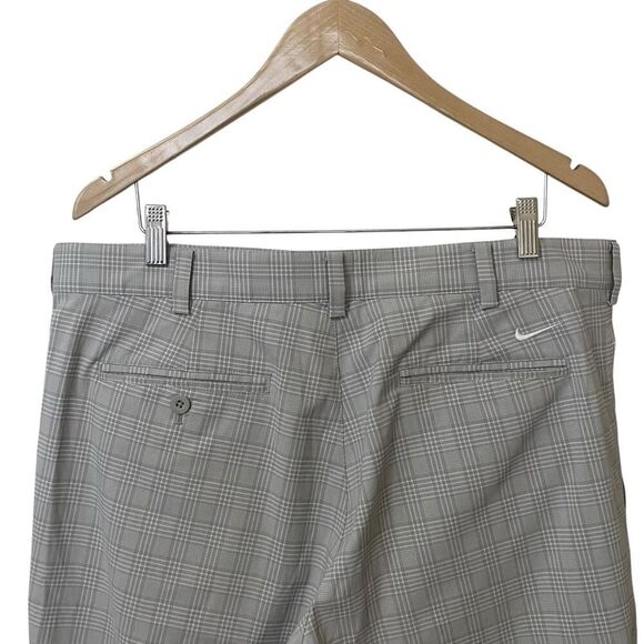 Nike Golf Mens Size 36 Gray White Plaid Dri-Fit Performance Chino Shorts Outdoor - Picture 5 of 7